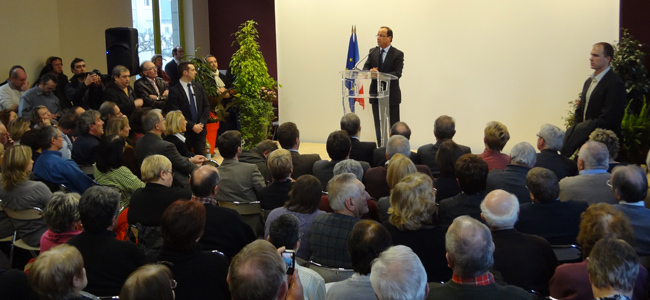 Une campagne sur le terrain pour François Hollande